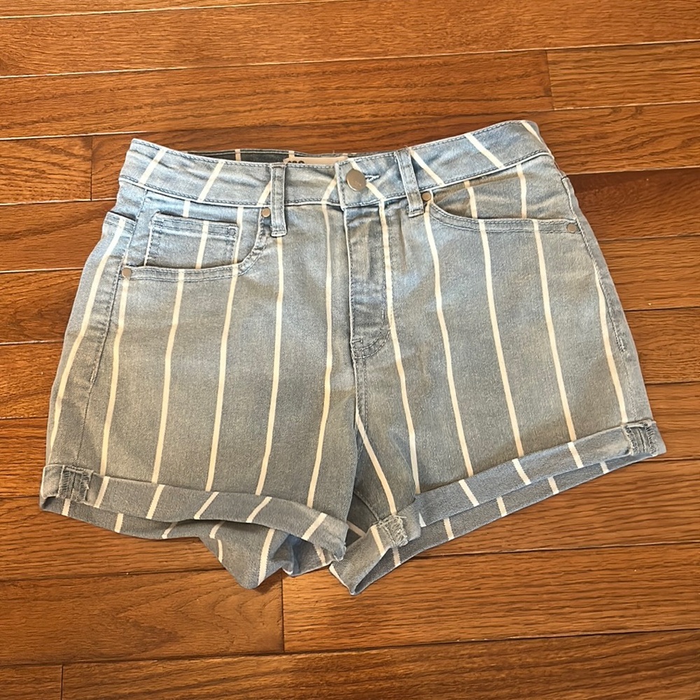 NWT Jean Shorts
